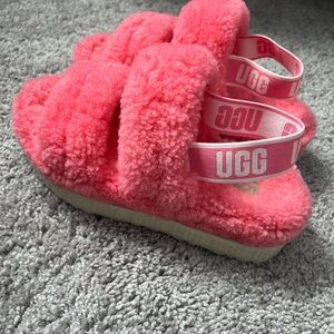 NEW UGG Women’s Fluffita Slides